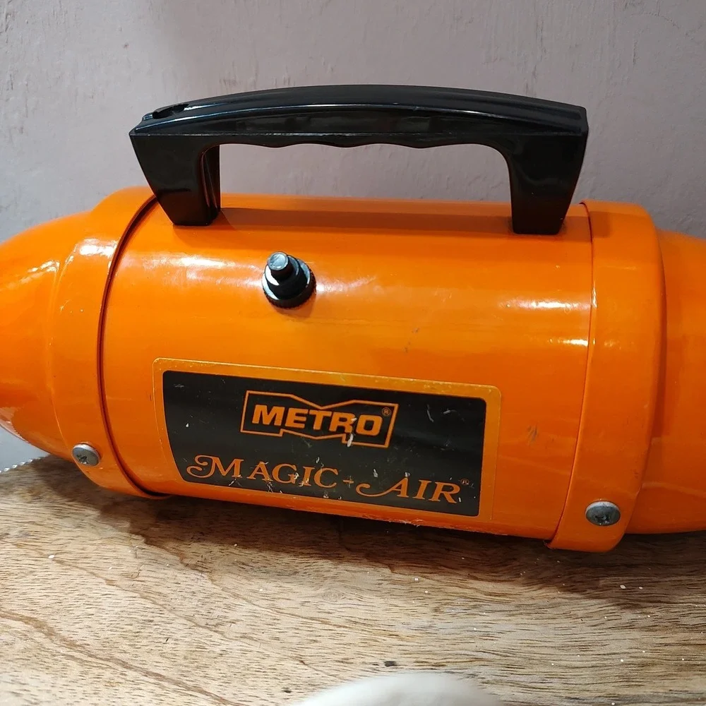 Metro Magic-Air Orange Air Pump Blower for Inflatables Pump Only No Hoses Tested